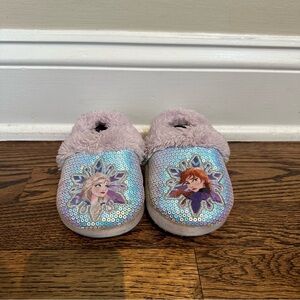 Frozen Slippers